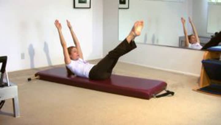 Pilates workout for beginners with Alisa Wyatt