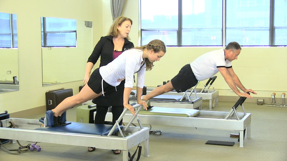 Quick and Centering Reformer workout with Lauren Stephen