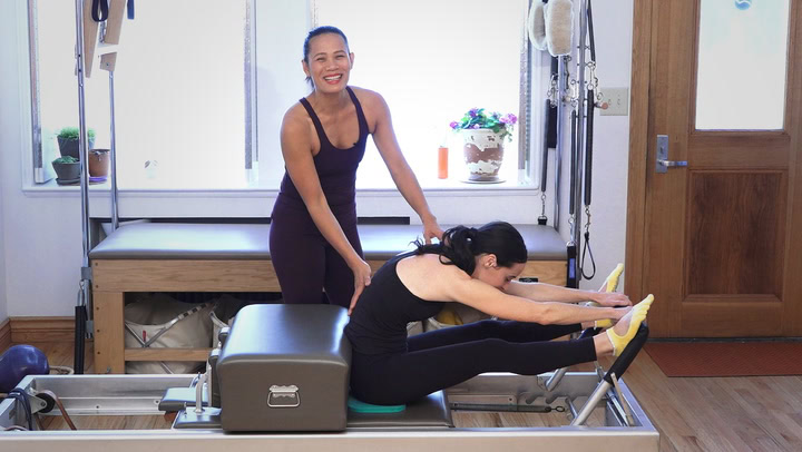 Blossom Leilani Crawford Teaching PostNatal Reformer