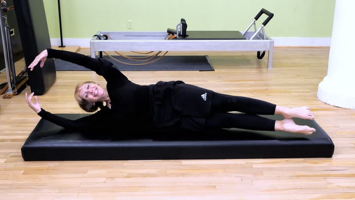Leg Focused Pilates Mat with Phoebe Higgins