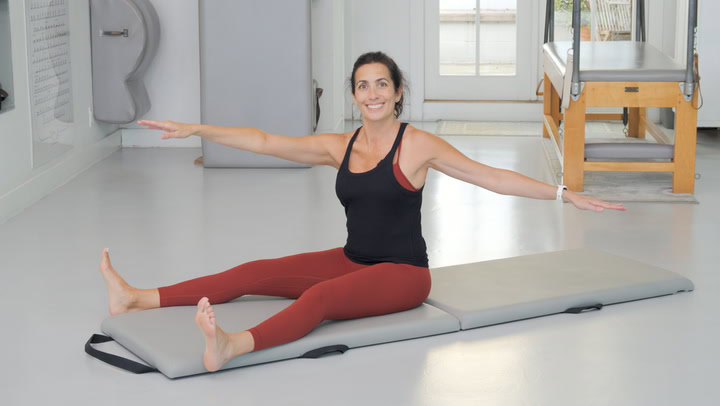 Pilates Mat Workout that Helps Develop Your Proprioceptive Functions